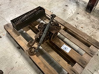 Diverse onderdelen, gereedschappen en accessoires - afbeelding 1 van  7