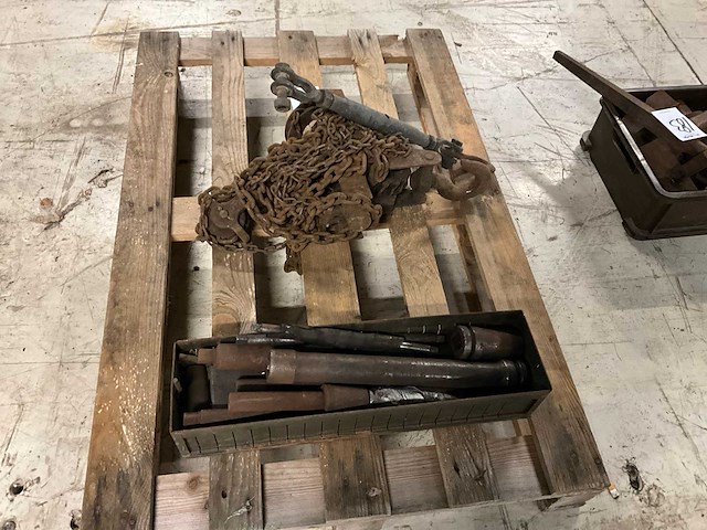 Diverse onderdelen, gereedschappen en accessoires - afbeelding 3 van  7