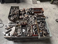 Diverse onderdelen, gereedschappen en accessoires - afbeelding 2 van  5