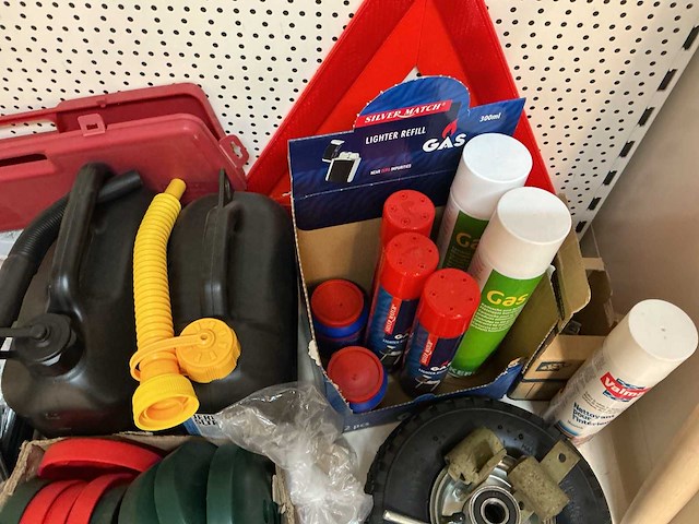 Diverse onderdelen, gereedschappen en accessoires - afbeelding 2 van  7