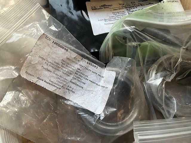 Diverse onderdelen, gereedschappen en accessoires - afbeelding 3 van  18