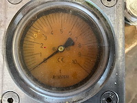 Diverse onderdelen, gereedschappen en accessoires - afbeelding 2 van  4