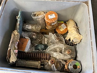 Diverse onderdelen, gereedschappen en accessoires - afbeelding 1 van  11