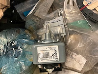 Diverse onderdelen, gereedschappen en accessoires - afbeelding 12 van  12