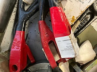 Diverse onderdelen, gereedschappen en accessoires - afbeelding 9 van  13