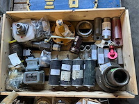 Diverse onderdelen, gereedschappen en accessoires - afbeelding 1 van  10