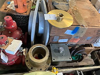 Diverse onderdelen, gereedschappen en accessoires - afbeelding 6 van  12