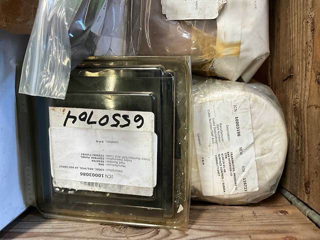 Diverse onderdelen, gereedschappen en accessoires - afbeelding 8 van  18