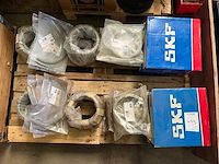 Diverse onderdelen, gereedschappen en accessoires - afbeelding 1 van  9