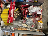 Diverse onderdelen, gereedschappen en accessoires - afbeelding 1 van  14