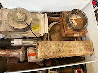 Diverse onderdelen, gereedschappen en accessoires - afbeelding 1 van  8