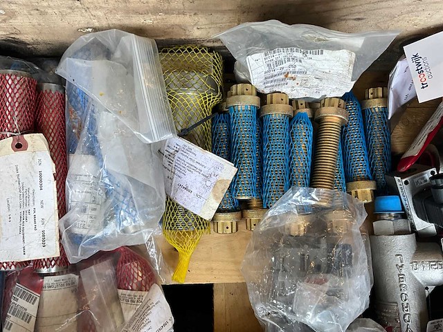 Diverse onderdelen, gereedschappen en accessoires - afbeelding 2 van  13