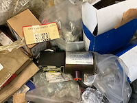 Diverse onderdelen, gereedschappen en accessoires - afbeelding 14 van  14