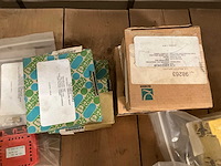 Diverse onderdelen, gereedschappen en accessoires - afbeelding 10 van  12