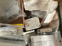 Diverse onderdelen, gereedschappen en accessoires - afbeelding 16 van  25