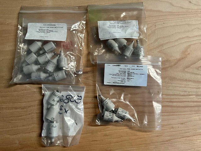 Diverse onderdelen, gereedschappen en accessoires - afbeelding 39 van  73