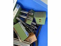 Diverse onderdelen, gereedschappen en accessoires - afbeelding 2 van  7