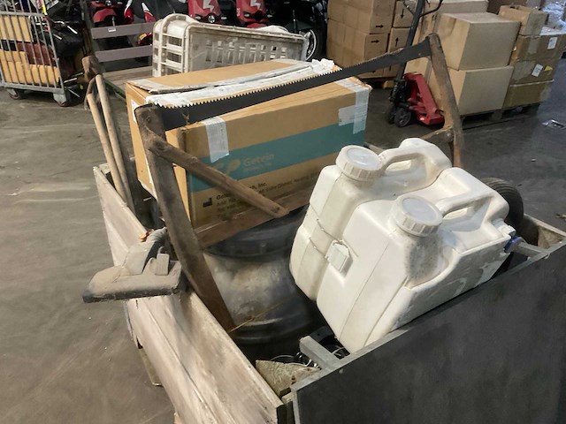 Diverse onderdelen, gereedschappen en accessoires - afbeelding 3 van  7