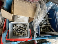 Diverse onderdelen, gereedschappen en accessoires - afbeelding 16 van  16