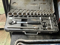 Diverse onderdelen, gereedschappen en accessoires - afbeelding 17 van  31