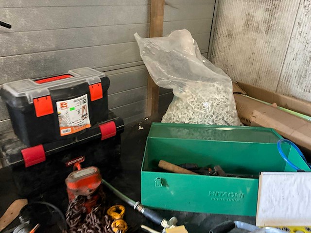 Diverse onderdelen, gereedschappen en accessoires - afbeelding 30 van  31