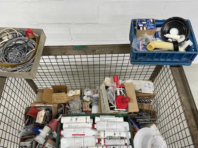 Diverse onderdelen, gereedschappen en accessoires - afbeelding 8 van  38