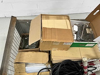 Diverse onderdelen, gereedschappen en accessoires - afbeelding 22 van  38