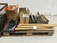 Diverse onderdelen, gereedschappen en accessoires - afbeelding 2 van  16