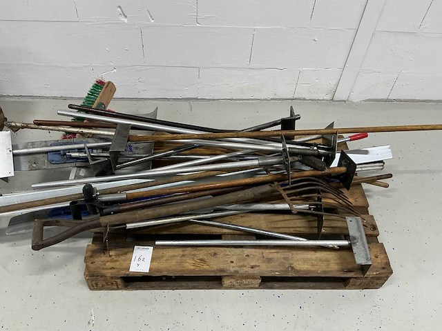 Diverse onderdelen, gereedschappen en accessoires - afbeelding 8 van  16