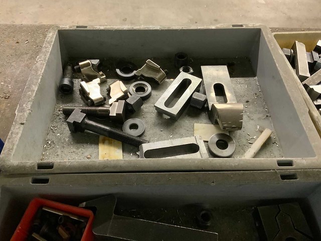 Diverse onderdelen, gereedschappen en accessoires - afbeelding 7 van  8