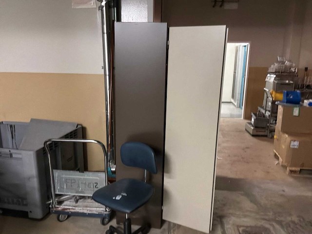 Diverse onderdelen, gereedschappen en accessoires - afbeelding 3 van  34