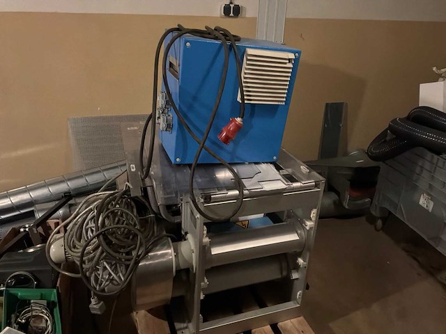 Diverse onderdelen, gereedschappen en accessoires - afbeelding 22 van  34