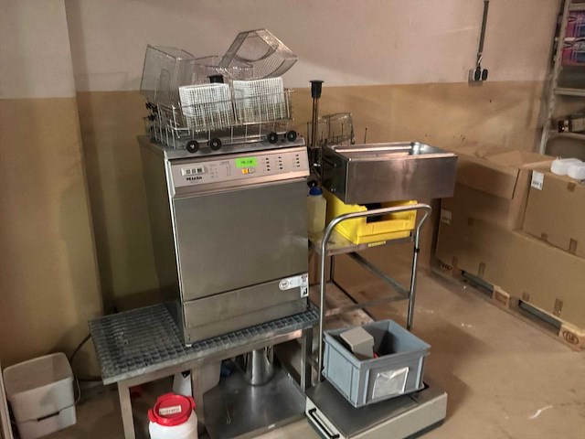 Diverse onderdelen, gereedschappen en accessoires - afbeelding 12 van  34