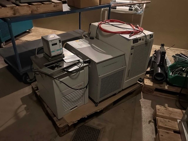 Diverse onderdelen, gereedschappen en accessoires - afbeelding 24 van  34