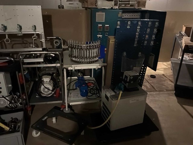 Diverse onderdelen, gereedschappen en accessoires - afbeelding 27 van  34