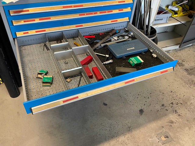 Diverse onderdelen, gereedschappen en accessoires - afbeelding 3 van  32