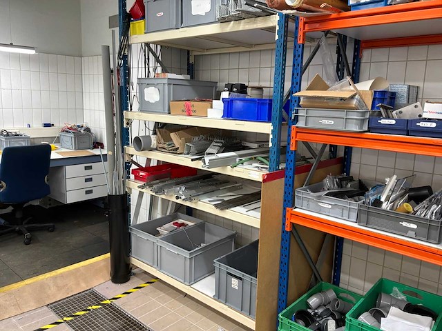 Diverse onderdelen, gereedschappen en accessoires - afbeelding 4 van  8