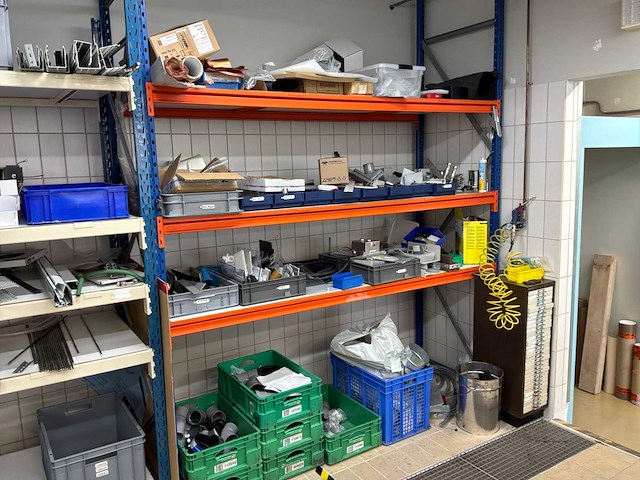 Diverse onderdelen, gereedschappen en accessoires - afbeelding 8 van  8