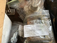 Diverse onderdelen, gereedschappen en accessoires - afbeelding 1 van  6
