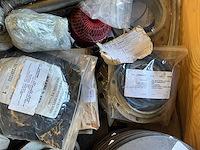 Diverse onderdelen, gereedschappen en accessoires - afbeelding 8 van  11