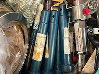 Diverse onderdelen, gereedschappen en accessoires - afbeelding 2 van  9