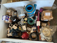 Diverse onderdelen, gereedschappen en accessoires - afbeelding 1 van  11