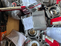 Diverse onderdelen, gereedschappen en accessoires - afbeelding 9 van  13