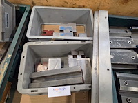 Diverse onderdelen, gereedschappen en accessoires - afbeelding 1 van  1