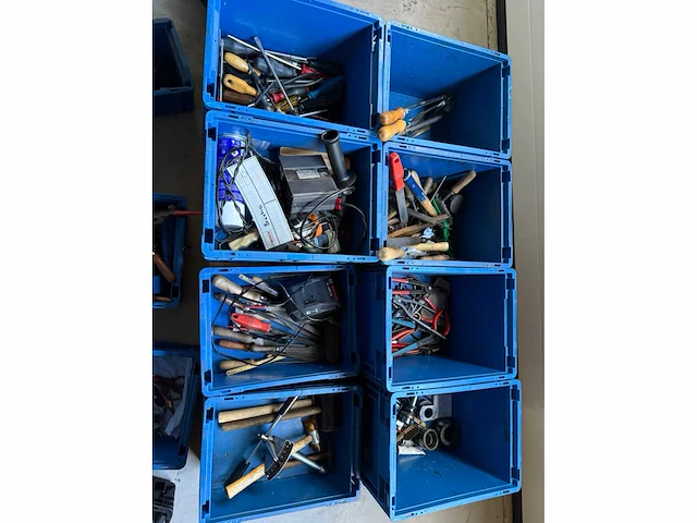 Diverse onderdelen, gereedschappen en accessoires - afbeelding 2 van  7
