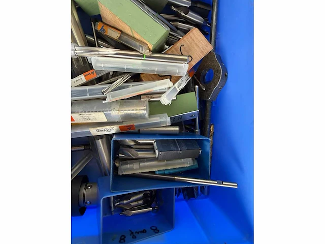 Diverse onderdelen, gereedschappen en accessoires - afbeelding 3 van  7
