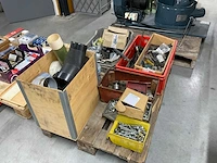 Diverse onderdelen, gereedschappen en accessoires - afbeelding 1 van  8