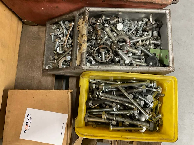 Diverse onderdelen, gereedschappen en accessoires - afbeelding 4 van  8