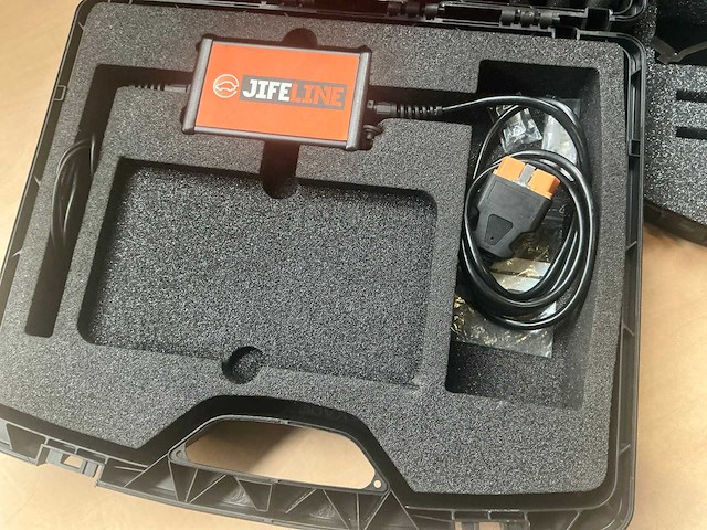 Diverse onderdelen, gereedschappen en hulpstukken - afbeelding 11 van  12