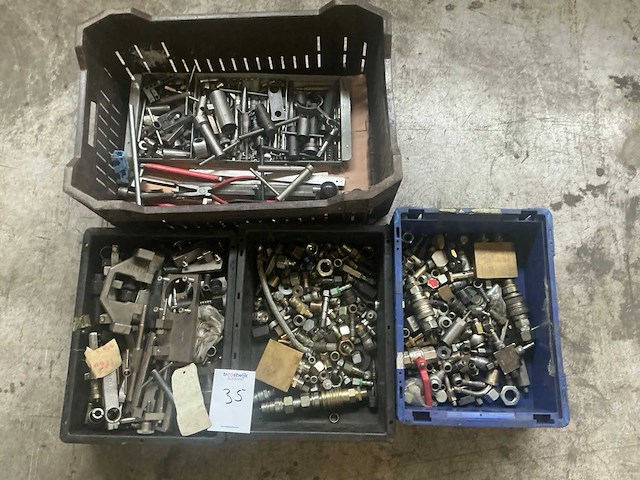 Diverse onderdelen, gereedschappen en hulpstukken - afbeelding 2 van  5